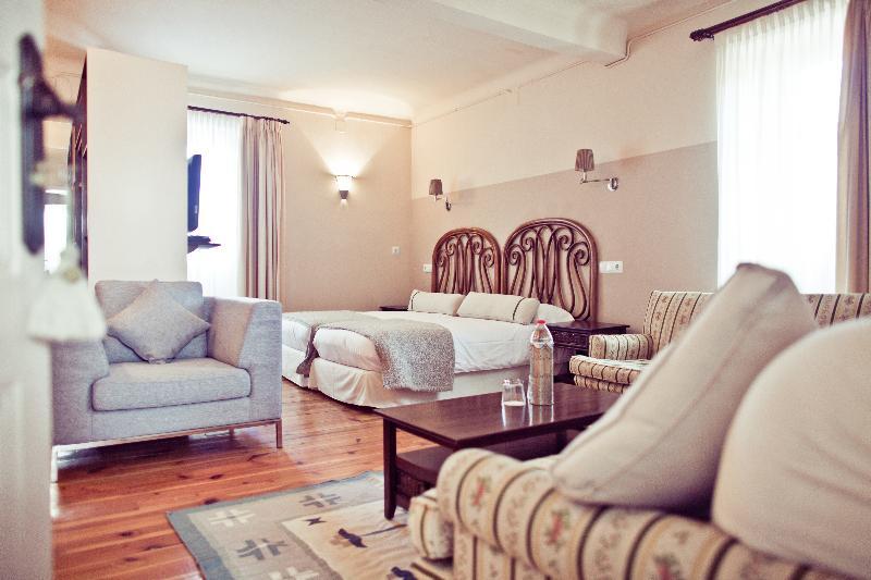 Mas Sant Marc Country house Puigcerda